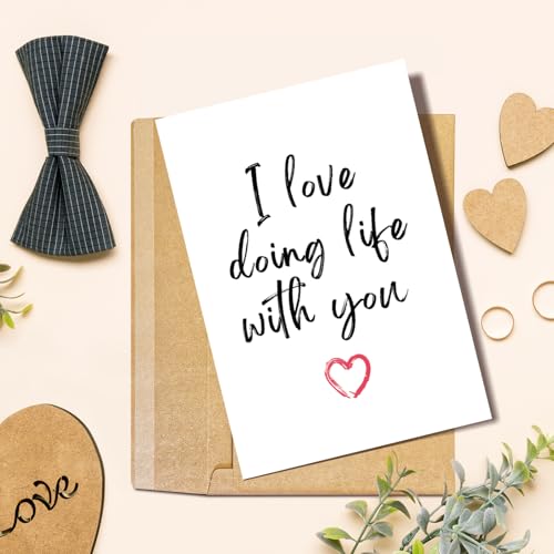 Naixiwen Romantic Anniversary Card for Husband Wife, Adorable Birthday Card from Girlfriend Boyfriend, Happy Valentines Day Card for Men Women, I Love Doing Life with You Card