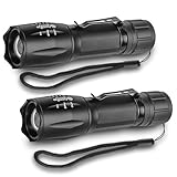 KZK LED 懐中電灯 フラッシュライト ハンディライト 高輝度チップ搭載 ズーム調節 軽量 小型 電池式 単四電池付き 防災 停電対策 緊急用 キャンプ 登山 夜釣り (2個パック)