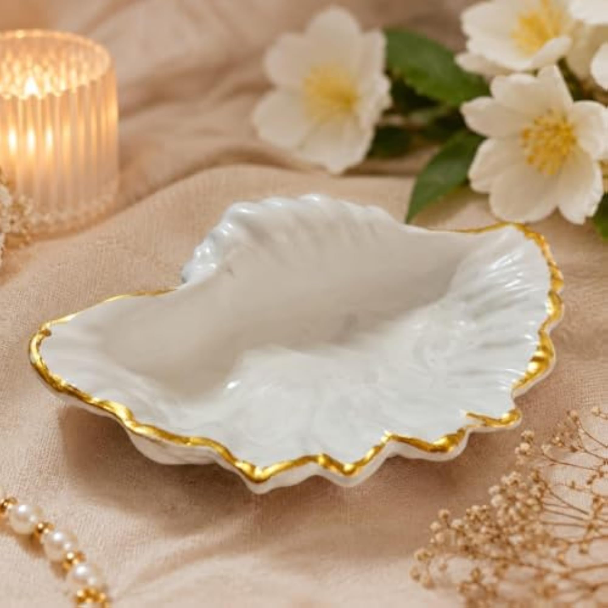 Ceramic Shell-Shaped Trinket Dish with Gold Rim