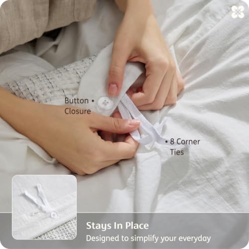 Image of Bedsure PureWoven Space-Dyed Cotton Waffle Duvet Cover Set, Queen, White