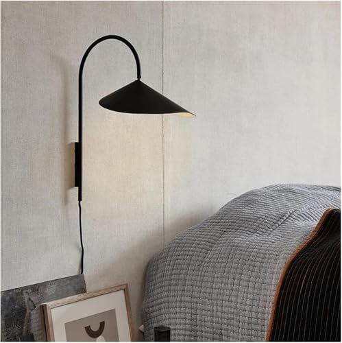Applique murale noire design moderne pour optimiser l'espace de votre bureau - 3