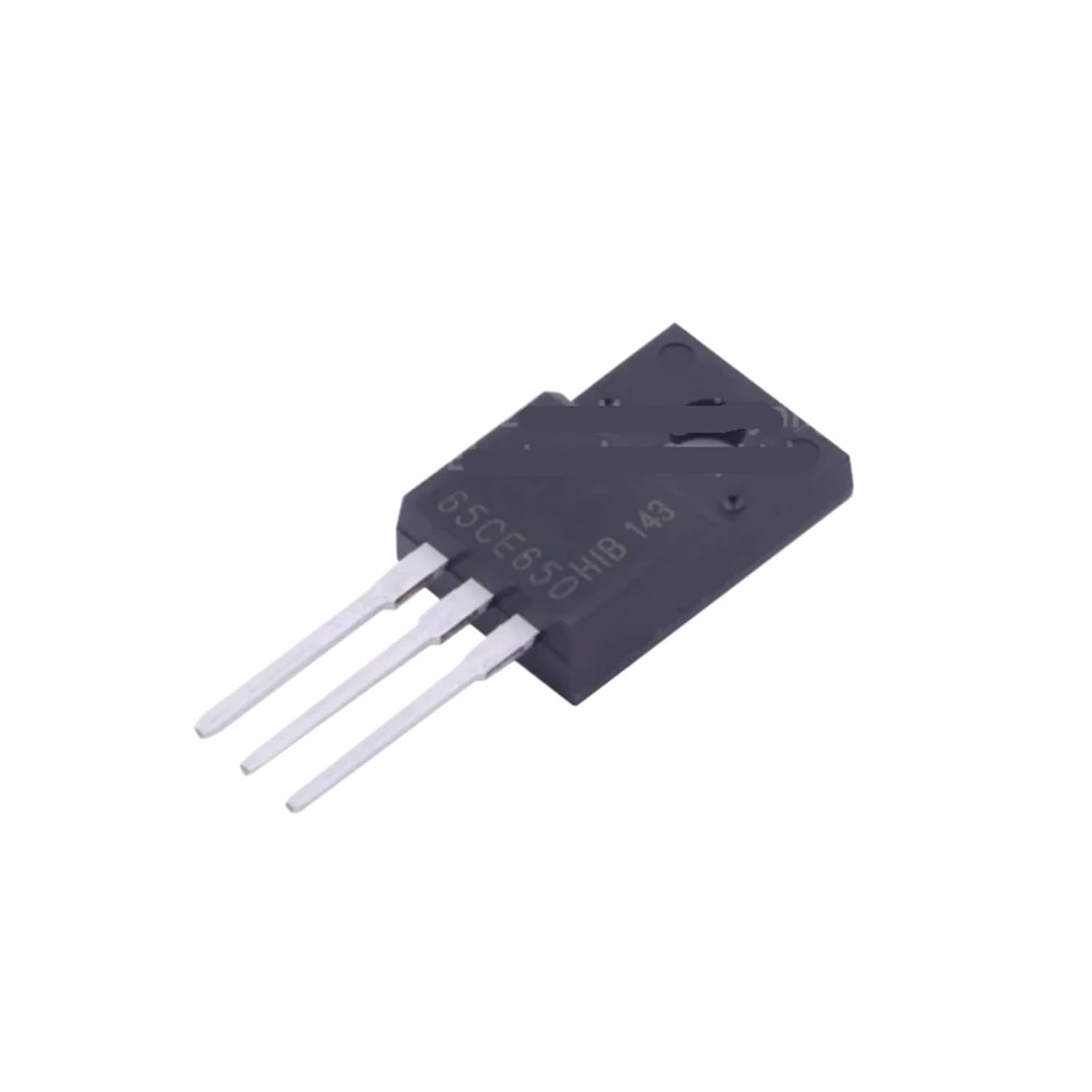 10PCS/LOT IPA65R650CEXKSA1 Field Effect Transistor N Channel Package TO-220-3 Voltage: 650V Current: 7A