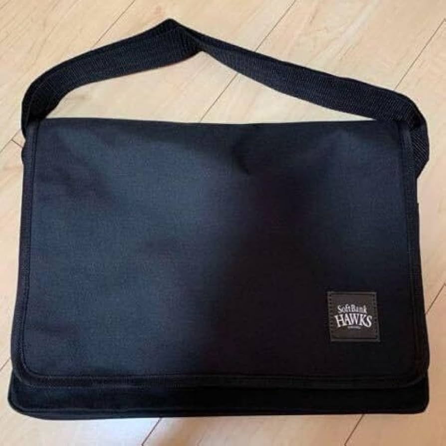 Amazon.co.jp: クラブホークス特典 メッセンジャーバッグ