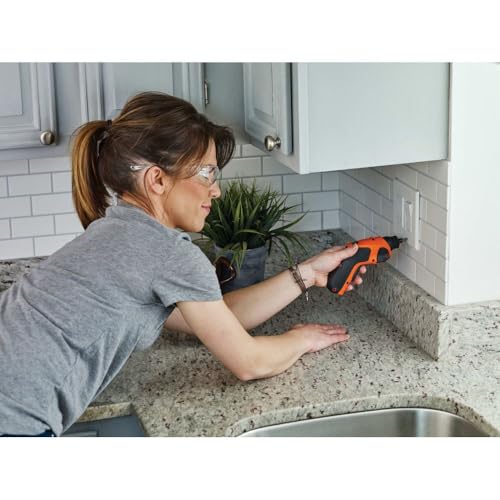 BLACK+DECKER 4V MAX* Cordless screwdriver (BDCS20C) - image 4