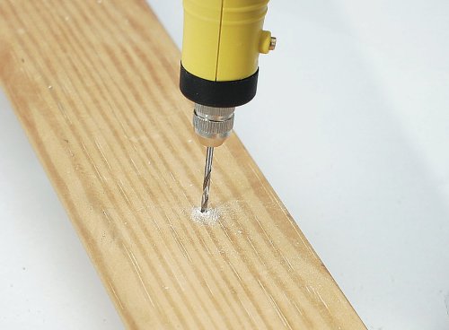 Perceuse Mannesmann 92571 de 130 W pour graver et percer proprement dans les espaces réduits - 6