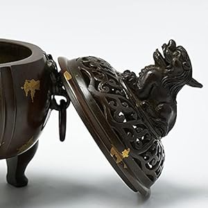 Incense Burners Copper Incense Burner Retro Three Legged Stove Imitation Lion Cover Household Incense Stick Aroma Sandalwood Incense Burner Incense Holders Backflow