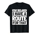 Klassisch geschnitten, doppelt genähter Saum.