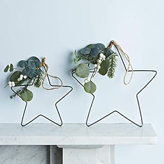 Lights4fun Eucalyptus & White Berry Iron Hanging Stars Christmas Decoration 28cm