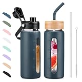 BLUEGO 600ML Gobelet en Verre Gourde avec Paille et 2 Couvercles Tasse à Café avec Marqueur de Temps et Protecteur en Silicone Bouteille pour Breuvages Soda Cola Sans BPA, Bleu foncé