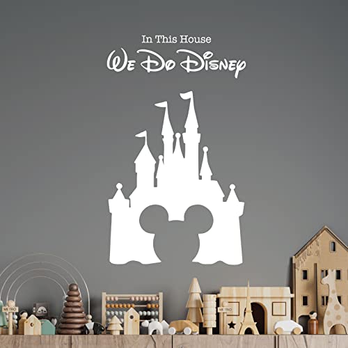 Mickey Mouse sticker We Do Disney pour relooker un mur de chambre sans peindre - 5
