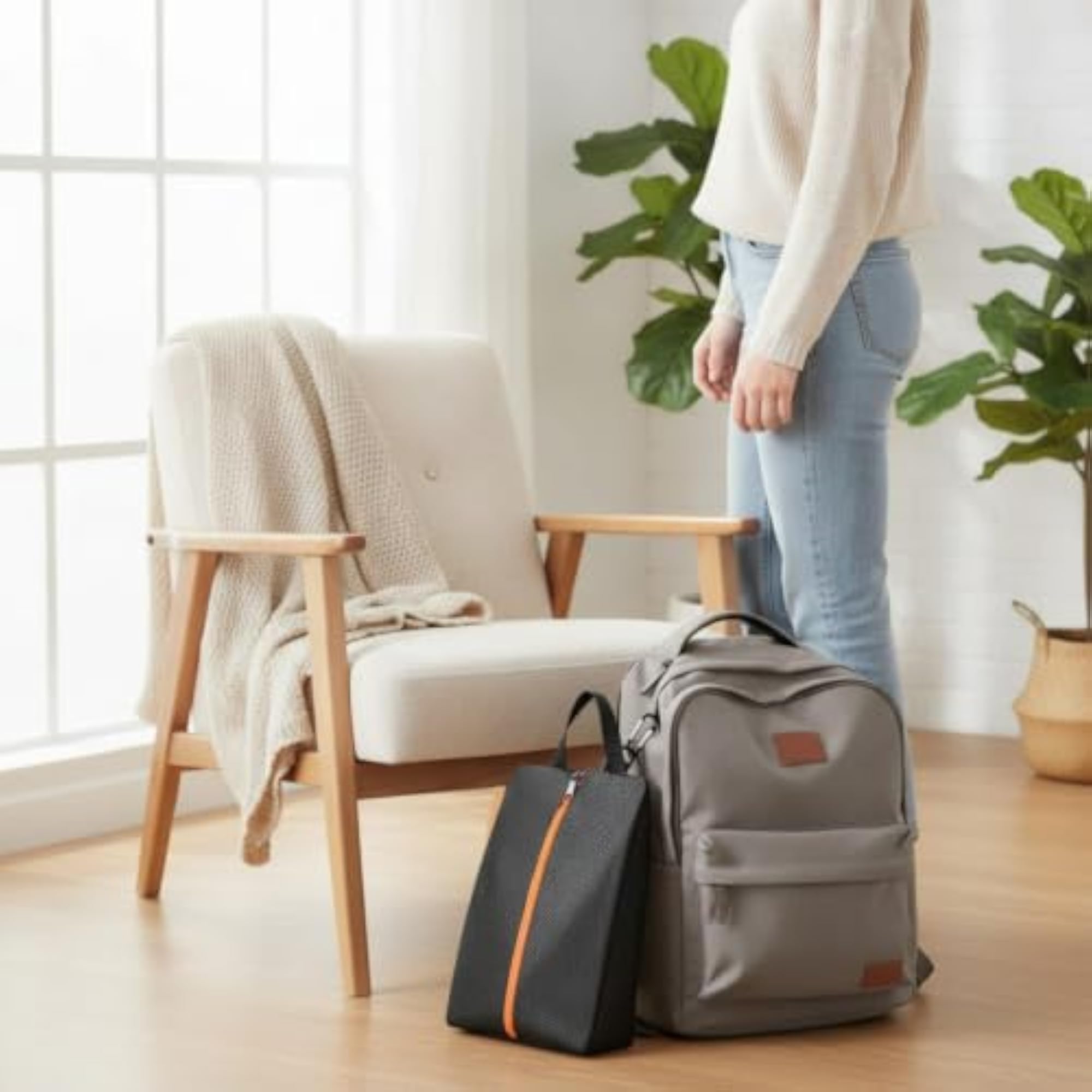 Portable Shoe Storage Bag with Carabiner