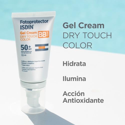 Fotoprotección ISDIN Gel Cream SPF 50+ con efecto mate anti brillos para el rostro 5