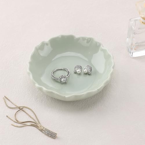 HOME SMILE Ring Jewelry Dish Pastel Green Ruffled Ceramic |Trinket Tray for Earrings Necklaces|Mothers Day Birthday Friendship Gifts for Women|Vanity Organizer & Bathroom Decor