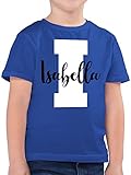 ✔️ KURZARMSHIRT: Das Kinder TShirt verfügt über kurze Ärmel, die sich dank des weichen Jersey Materials perfekt an den Arm anschmiegen. Die kurzen Arme des Shirts machen den lässigen Look dieser Kindertshirts komplett. Das moderne Oberteil ist nicht zuletzt der kurzen Ärmel wegen, der perfekte Allrounder für den Alltag. Ob als Unterziehshirt unter die Jacke oder als einzelnes Statement Piece, mit diesem Shirt ziehen Kids definitiv die Blicke auf sich!