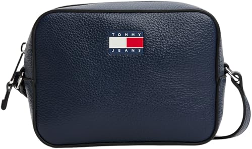 PER OGNI OCCASIONE: La borsa dal design minimalista si abbina alla perfezione a ogni outfit. Grazie all’estetica essenziale ma elegante, questa borsetta a tracolla può essere indossata tutti i giorni o in occasione di eventi serali.