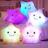 Taille: 35 * 40 cm, taille moyenne, vous pouvez le mettre sur le lit, un canapé, une variété de couleurs pour choisir un style élégant pour votre voiture et votre famille, ces coussins étoiles seront des décorations très mignonnes.