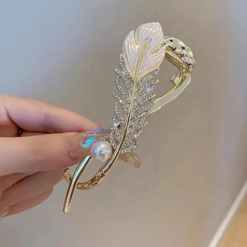 Image of Modern Hair Clutcher For Women | Stylish Hair Claws For Girls | Trendy Alloy Metal Clips | Premium & Fashionable Girls Hairs Accessories | Suitable In Various Occasions (Sweet Feather)
