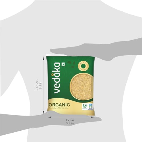 Image of Amazon Brand - Vedaka Organic Yellow Moong Dal | 1 Kg | Naturally Rich Source Of Protein | Cholesterol Free & No Added Additives