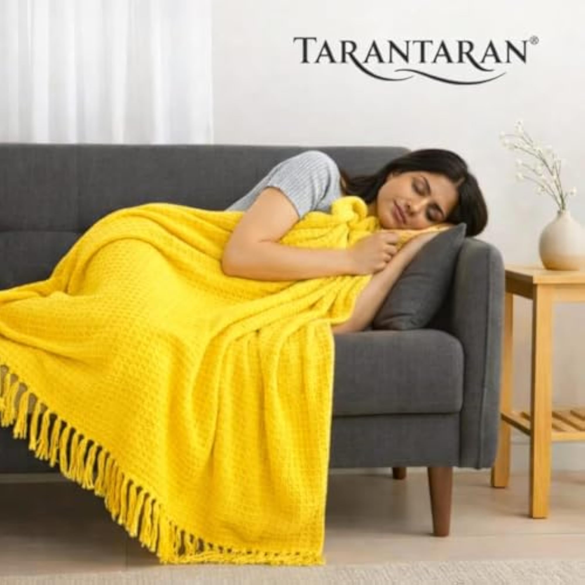 Stylish Yellow Decorative Blanket with Elegant Tassel Design
