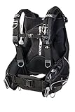 Obermaterial externer Auftriebskörper: Cordura 1000 D Beschichtung PU + Nylon 420 Material interner Auftriebskörper: Nylon 420 3 Schnellablasse „D“-Ringe: 4 aus Inoxstahl von 50 mm + 2 von 25 mm Trockengewicht (Größe L): 4200 g.