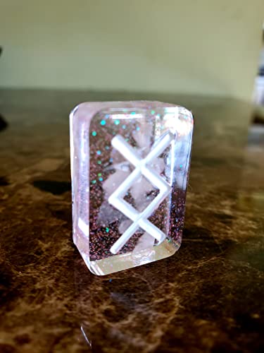 Elder Futhark Rose Quartz Resin Rune Set miniatura 3