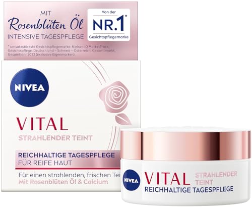 NIVEA VITAL Strahlender Teint Reichhaltige Tagespflege für reife Haut Feuchtigkeitscreme mit Rosenblüten Öl und Calcium Gesichtspflege für einen strahlenden Teint (50 ml)