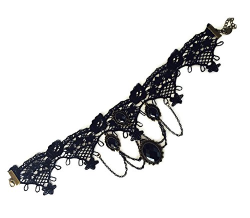 Lace Necklace with Black Gems