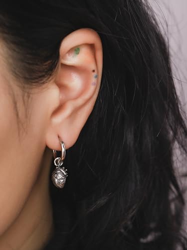 Pendientes corazón anatómico góticos para hombre mujer 6