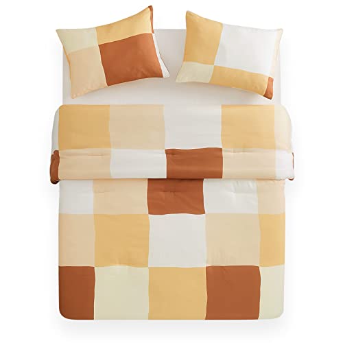 Wake In Cloud - Checkered Comforter Set, Plaid Buffalo Check Checkerboard Geometric Hand Drawn Pattern Printed In Burnt Orange Beige White, Soft Microfiber Bedding (3Pcs, Queen Size) #TOP2