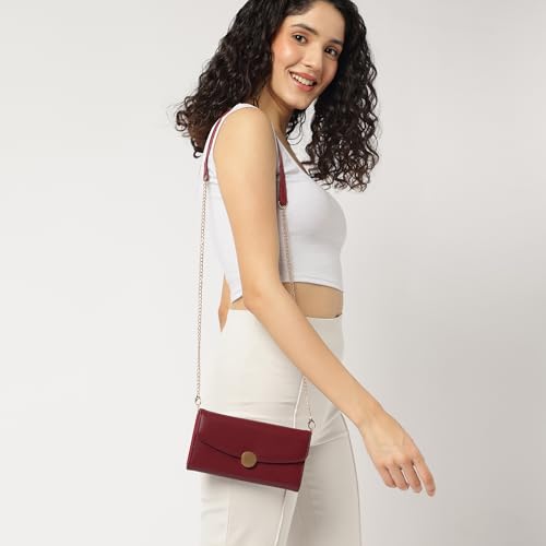 Image of Fastrack Women's Linklet Clutch | Detachable Chain, Card & Cash Slots, Magnetic Flap | Modern Evening Bag | 6 Months Warranty