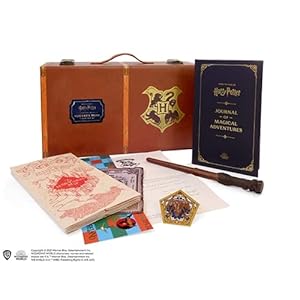 Harry Potter: Hogwarts Trunk Collectible Set
