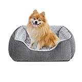 🐕【Lettiera rettangolare per cani con bordo】Il Cuccia cane interno ha bordi convessi robusti e di supporto su tutti e quattro i lati per creare un ambiente sicuro e rilassante per il vostro animale domestico, 100% imbottitura super morbida circondata da cotone pp per fornire un buon supporto per la testa e il collo del cane; il design basso e facile da usare del bordo anteriore rende facile per i cani piccoli, medi e grandi entrare e uscire dal letto.