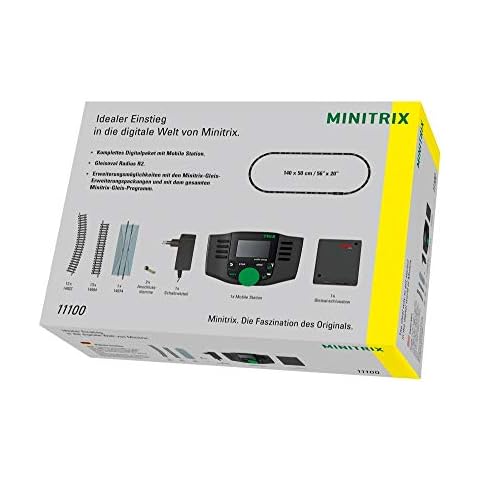 Minitrix Modelleisenbahn 11100 - Digital-Startpackung, Spur N, Startset mit Schienen und Mobile Station Cover
