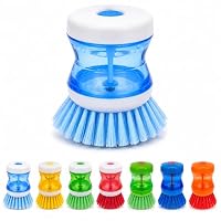 Topolenashop Spazzola Cucina con Dispenser Sapone Integrato 1Pz – Spazzola Lavapiatti Manuale con Manico Ergonomico, Setole Resistenti per Pentole, Padelle e Lavello (Colore Casuale) | 31976