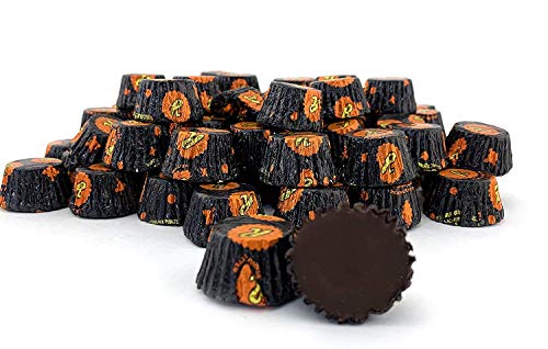 image for V RIVER FINN Reese's Miniature Chocolate Lovers Peanut Butter Cups NOW