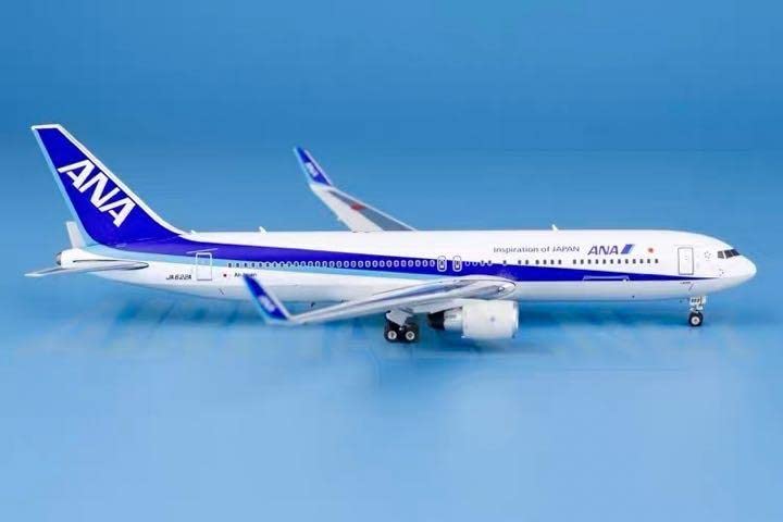 未使用】全日空商事1⁄400 B767-300 モヒカンジェット JA602A 全日空