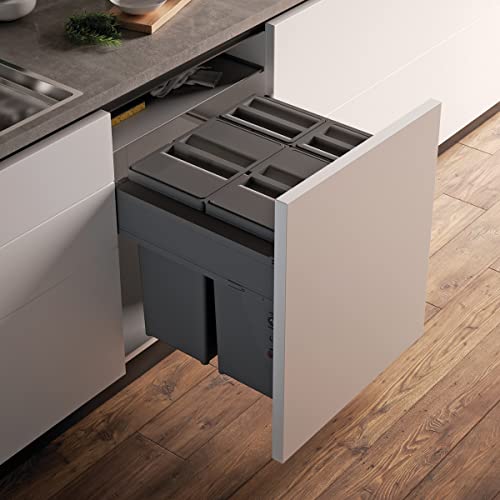 Cubo de basura extraíble automático Menage Confort para solucionar la falta de espacio en la cocina