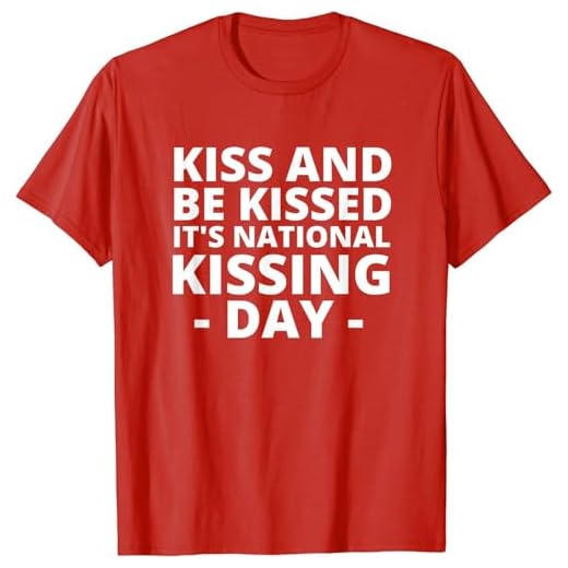 Unisex National Kissing Day T-Shirt
