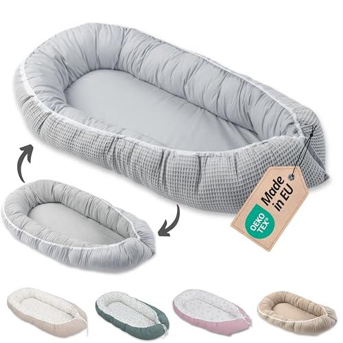 ULLENBOOM Babynest – OEKO-TEX Materialien, Made in EU – Babynestchen Neugeborene, Kuschelnest Baby, tragbares Reisebett, gepolstert & waschbar (55x95 cm)
