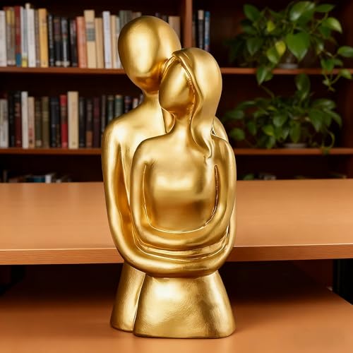 HASTHIP® Home Decor Romantic Desk Statue Golden Resin Hugging Couple Figure Statue Room Decoration Showpiece Wedding Present Anniversary Housewarming Gift, 1.96x4.21''