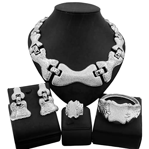 Juego de joyas plateadas con collar y pulsera para mujer 4