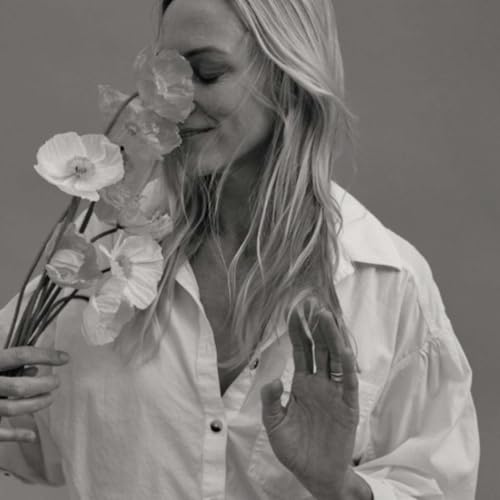 Pursuing a Calling in Flowers with Jen Lagedrost Cavender of Nectar & Bloom