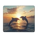 Tapis de Souris Imperméable : la surface du tapis de souris adopte un matériau de revêtement imperméable, empêchant les dommages accidentels causés par le liquide renversé. Lorsque du liquide éclabousse le tapis de souris, il se transforme en gouttes d'eau et glisse vers le bas, facile à nettoyer