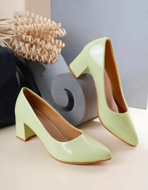 Image of Women's Beautiful Design Synthetic Leather Block Heel TPR Sole Sandal for Wedding Party & Festive