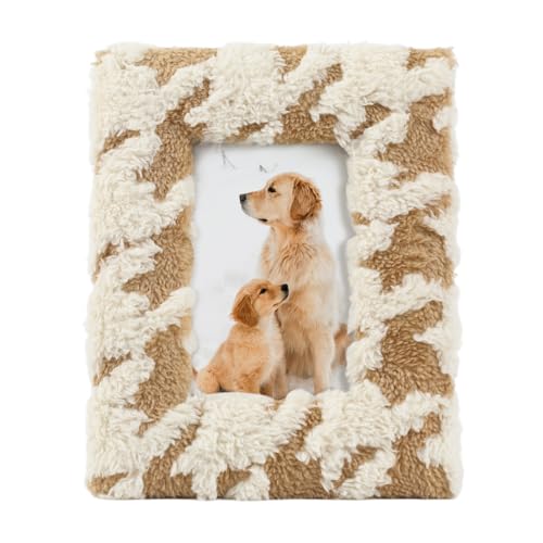 FOLKOR 4x6 Boho Decorative Frame for Travel Pictures Drawings, Comfortable Fuzzy Photo Frame Fall Decor Thanksgiving Gift, Aesthetic Table Frame for Living Room Bedroom Decoration (Brown White)