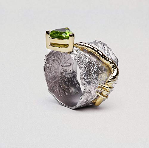 German Kabirski 1.65 Carat Green Peridot Handmade Barrel Ring In 925 Sterling Silver With Gold And White Rhodium Plating Size 6 #TOP2