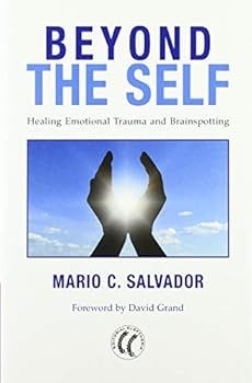 Paperback Beyond the self (Spanish Edition) Book