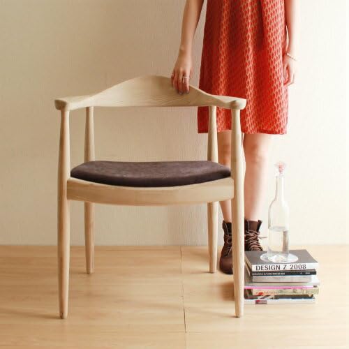 Amazon｜THE CHAIR（ザ チェア）：ハンス J ウェグナー リプロダクト Y
