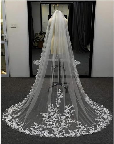 Velo de novia de tul floral premium con bordes de encaje y pétalos 3D 2