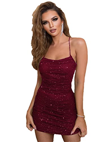 Robe moulante de créateur bordeaux fine texture pailletée et dos nu minimaliste